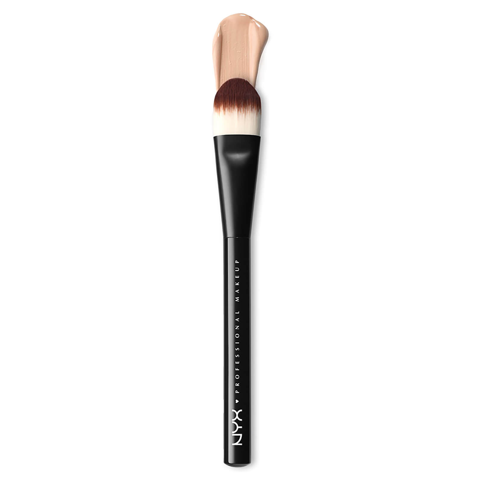 lookfantastic NYX Professional Makeup Pro Flacher Foundationpinsel 50% Rabatt für begrenzte Zeit