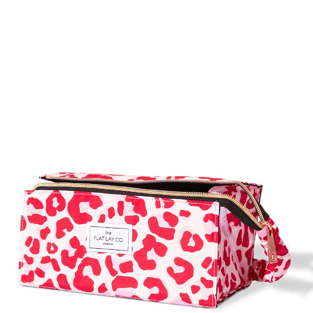lookfantastic The Flat Lay Co. Open Flat Box Bag - Pink Leopard Limitierter Zeitrabatt