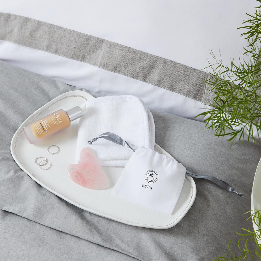 lookfantastic ESPA Rose Quartz Gua Sha Tool Fabrik Onlineshop