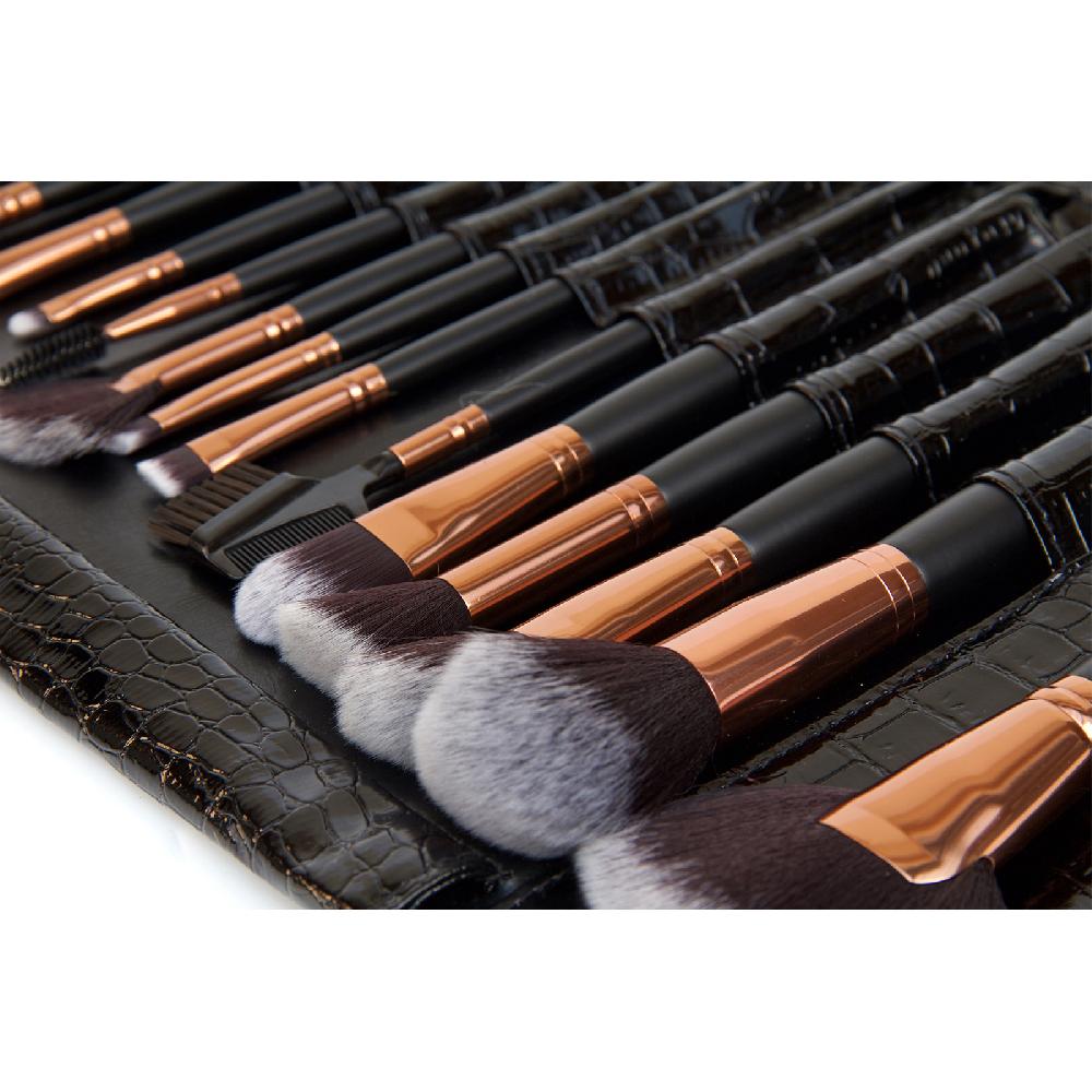 lookfantastic Rio 24 Piece Professional Cosmetic Make-up-Pinselset Zeitlich begrenztes Angebot