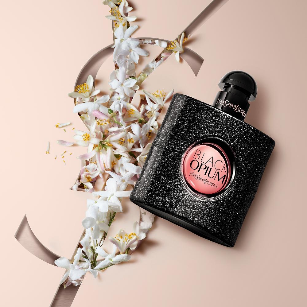 lookfantastic Yves Saint Laurent Black Opium Eau de Parfum 90ml + 10ml + Mini Loveshine Set Outlet