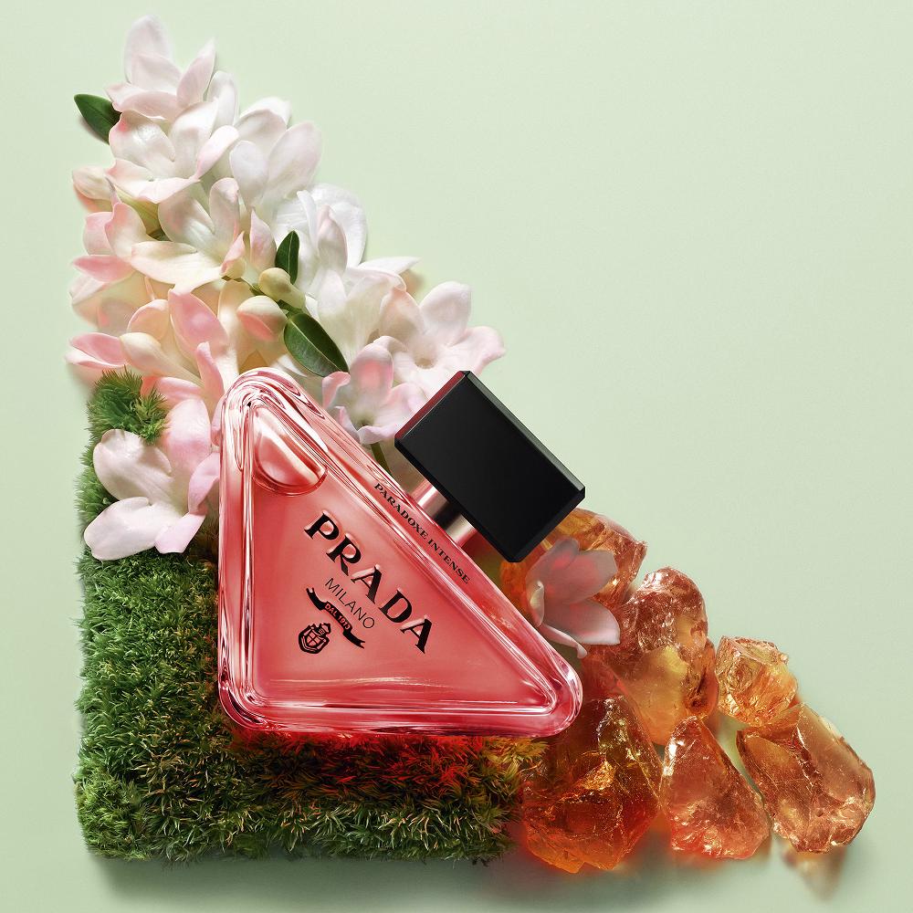 lookfantastic Prada Paradoxe Intense Eau de Parfum 30 ml Angebote