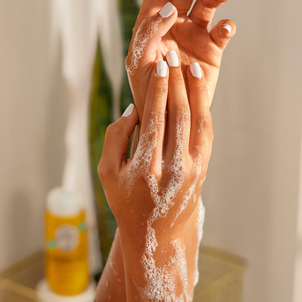lookfantastic Sol de Janeiro Brazilian 4 Play Feuchtigkeitsspendendes Duschcreme-Gel 385 ml VIP-Rabatte