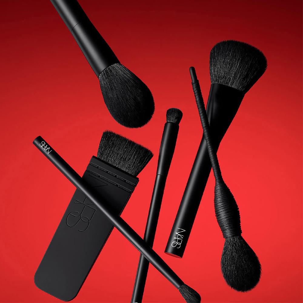 lookfantastic NARS Powder Brush Weihnachtsangebot