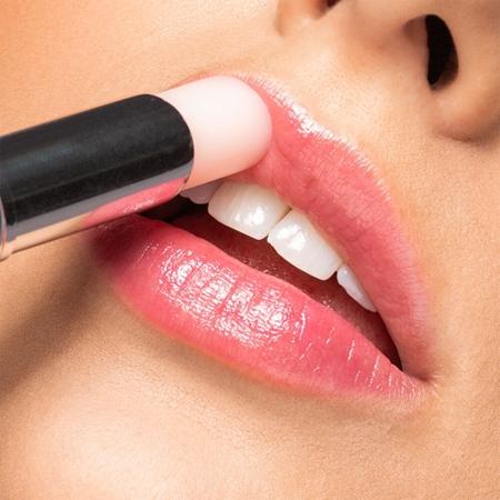 ARTDECO ARTDECO Color Booster Color Booster Lip Balm für die natürliche Farbe der Lippen Vierteljährliche Förderung