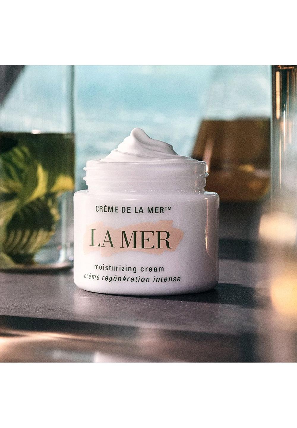 LA MER Moisturizing Cream Cyber Monday